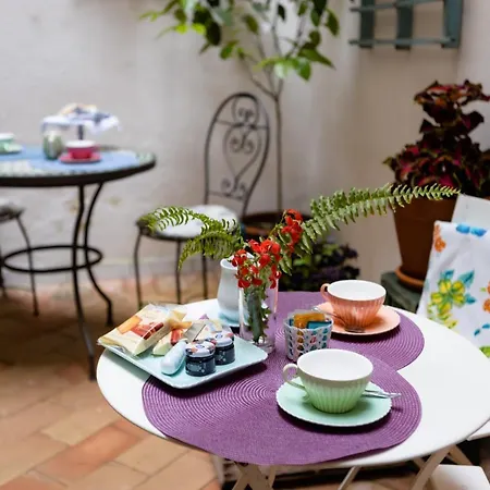 B&B La Bouganville Di Serena 3* Fondi