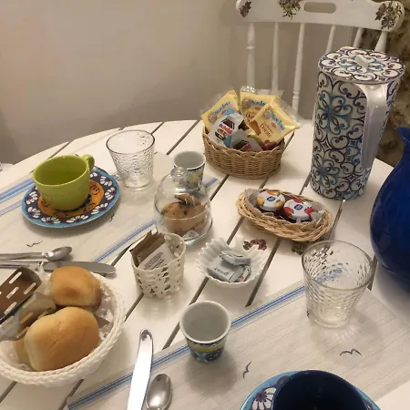 B&B La Bouganville Di Serena 3*