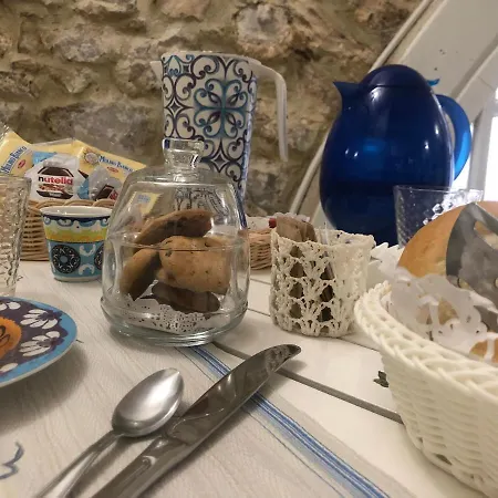 Bed & Breakfast B&B La Bouganville Di Serena 3*