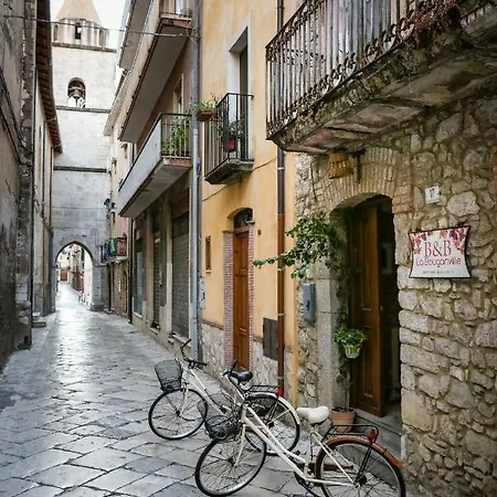B&B La Bouganville Di Serena Bed & Breakfast